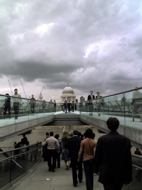 The 'Wobbly Bridge' and St Pauls Cathedral
