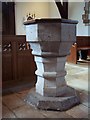 SU1408 : The Church of St Mary and All Saints - Font by Maigheach-gheal