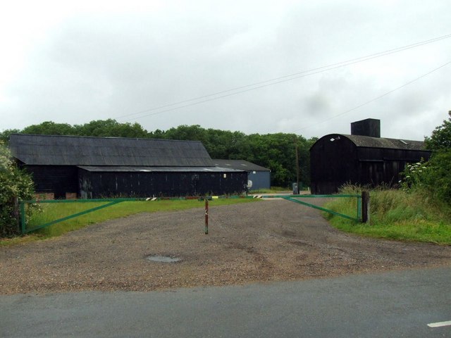 Farm buildings at Wood farm