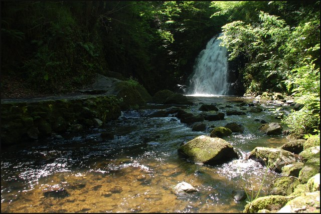 Glenoe waterfall (17)