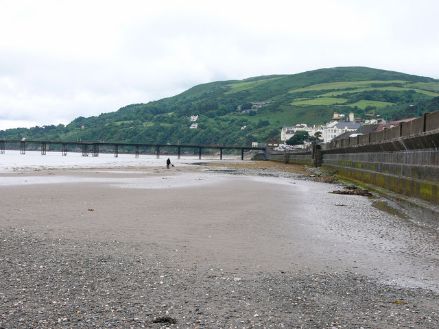 Ramsey Beach © Chris Gunns cc-by-sa/2.0 :: Geograph Britain and Ireland