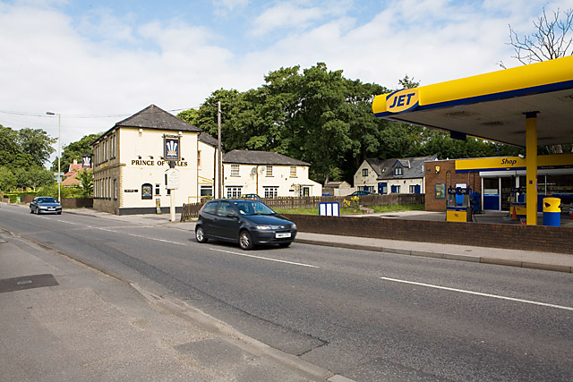 Prince of Wales pub and Jet petrol station, Bishopstoke Road