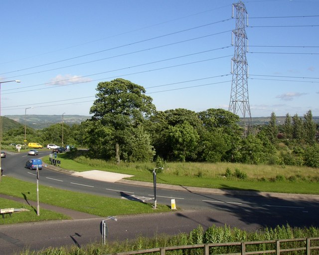 Ainley Top Roundabout, Fixby