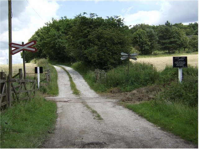 Farm Crossing on the Foxfield Steam Railway