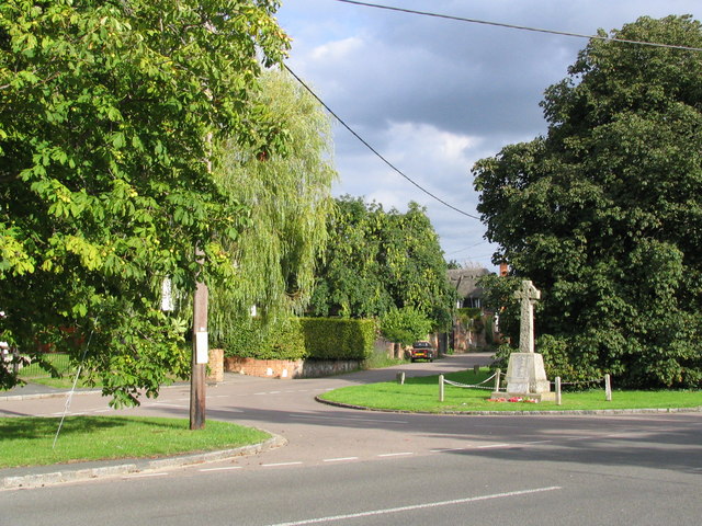 Weston Turville - North end of School Lane looking East