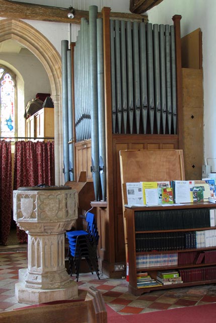 St John, Hoveton, Norfolk - Font & Organ