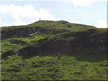 G1301 : Marian cross on hill beside Windy Gap by Liz McCabe