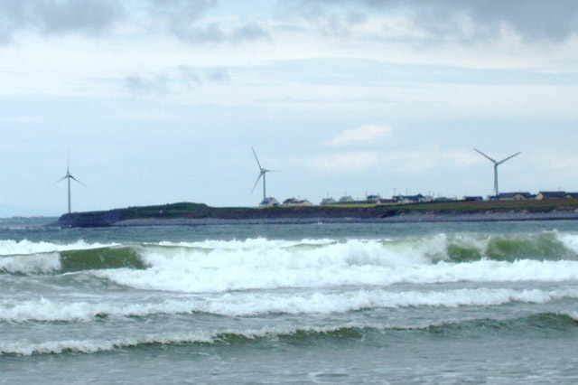 Wind turbines north of Lacken