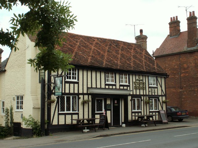 The 'White Horse' inn on the B.1383 in Newport