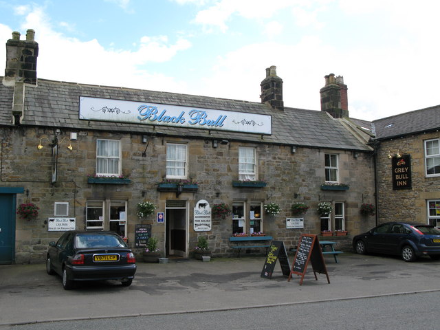 The Black Bull © Mike Quinn cc-by-sa/2.0 :: Geograph Britain and Ireland