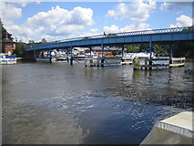 SU8985 : River Thames & Cookham Bridge by Nigel Cox
