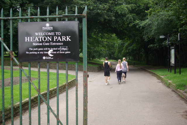 Station Gate Entrance, Heaton Park