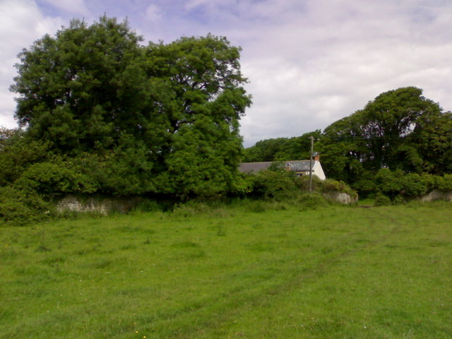 Footpath to Old Henllys