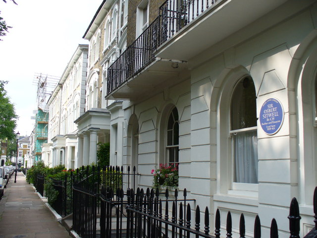 Carlyle Square