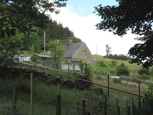 Bwlchrhoswen-isaf - a forest edge cottage