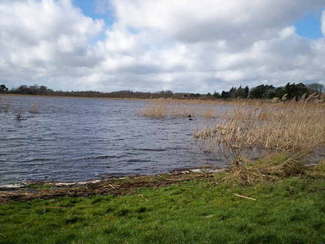 Derryadd Lake © P Flannagan cc-by-sa/2.0 :: Geograph Ireland