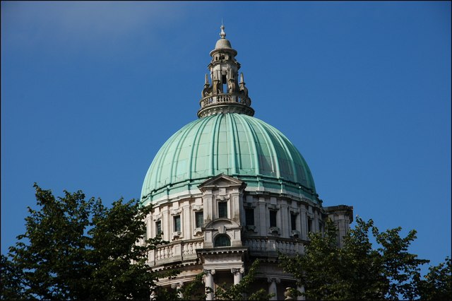 The dome of Belfast City Hall (2)