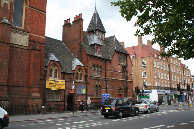 St. Columba's Church, Kingsland Road,... © Dr Neil Clifton cc-by-sa/2.0 ...