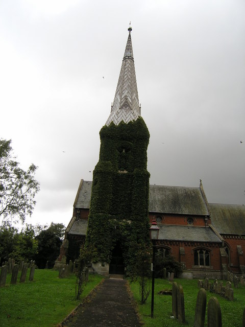Fosdyke Church, 2007, covered with ivy