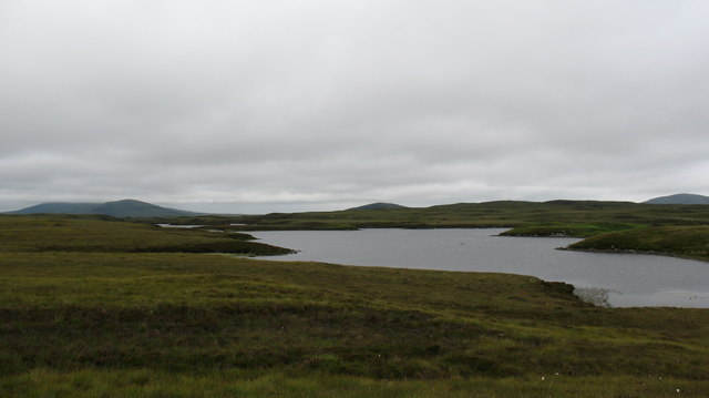 Loch na Garbh - abhainn Ard