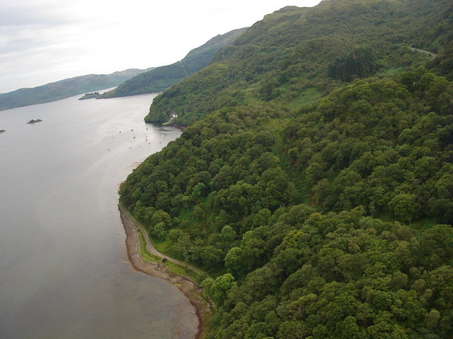 Shoreline at the head of Loch Riddon (or Loch Ruel )