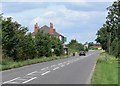 SP5695 : Lutterworth Road, Whetstone by Mat Fascione