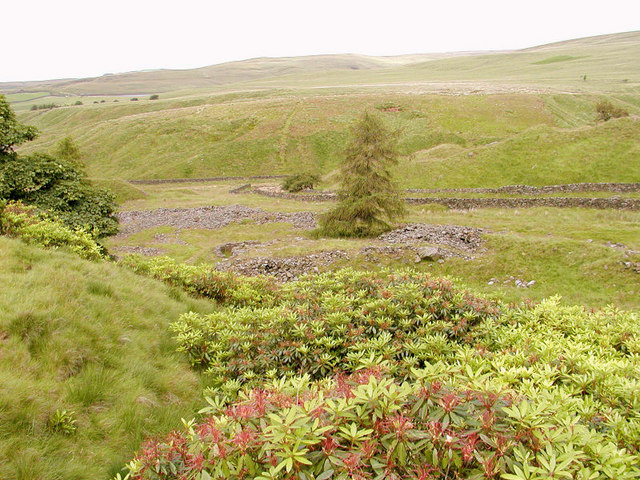 Limestone Kilns (remains of)