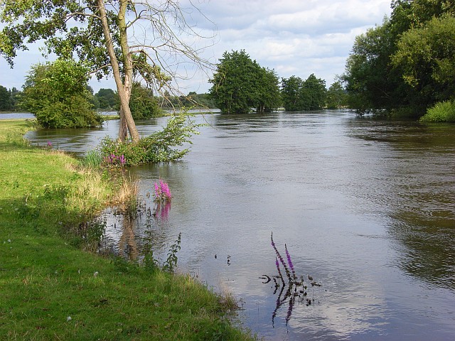 River Thames, Medmenham