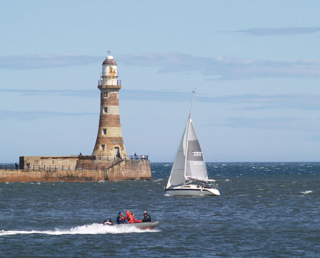 Roker North lighthouse with yacht.
