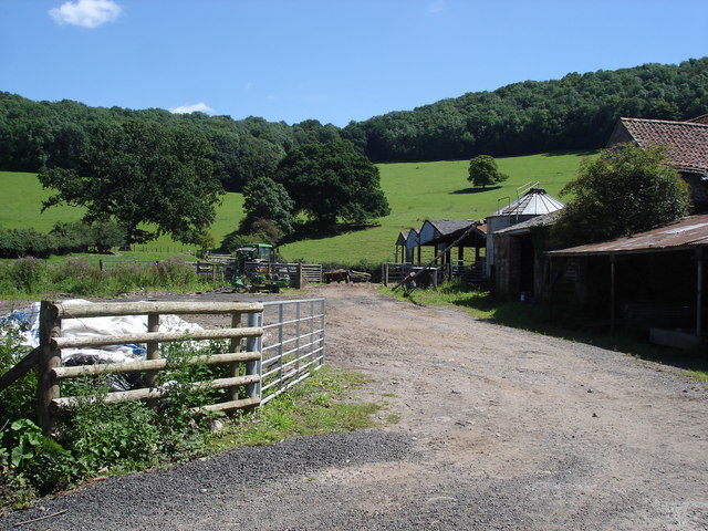 Farm buildings at Cwm