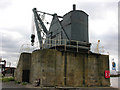TA1229 : 100 Ton Steam Crane, Alexandra Dock by George Robinson