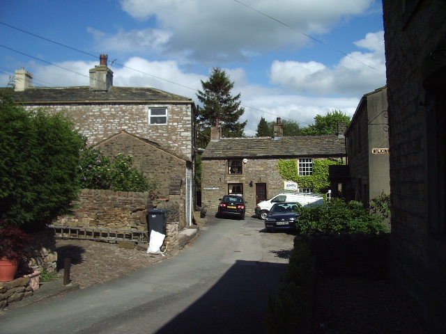 Cross Street, Higham