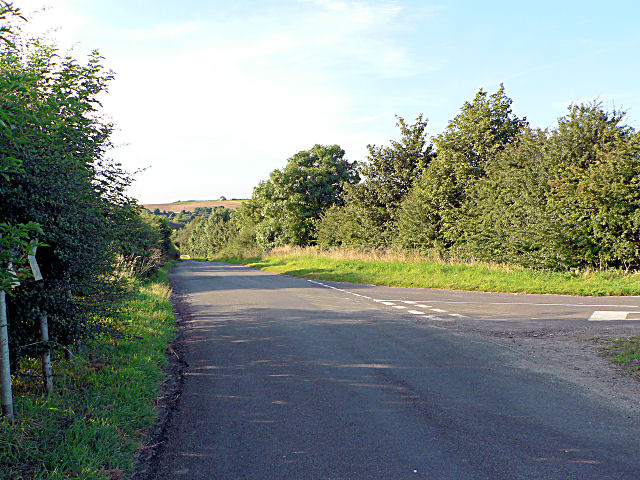 Junction Of Raynard's Lane and the Goulceby - Hemingby Road
