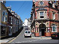 Stryd-y-Tollty/Custom House Street