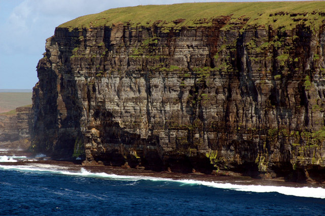 The cliffs of Veniba from Point of Whitaloo