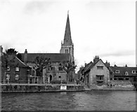 SU4996 : River Thames, Abingdon: St Helen's Wharf and Church by Dr Neil Clifton