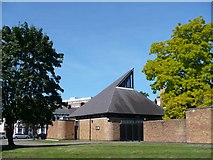 ST3187 : Emmanuel Evangelical Church, Newport by Robin Drayton