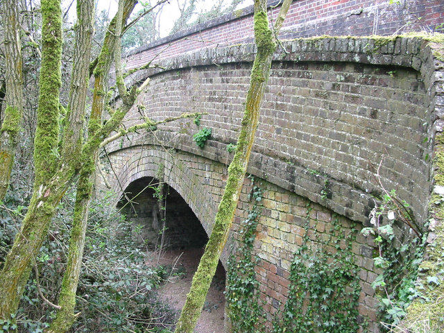 Tannery Lane Bridge, showing old canal bridge