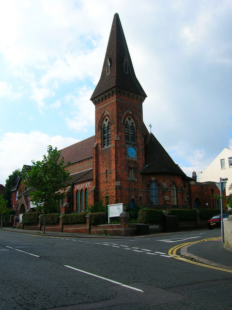 St Luke's Church, Old Shoreham Road © Simon Carey Cc-by-sa 2.0 