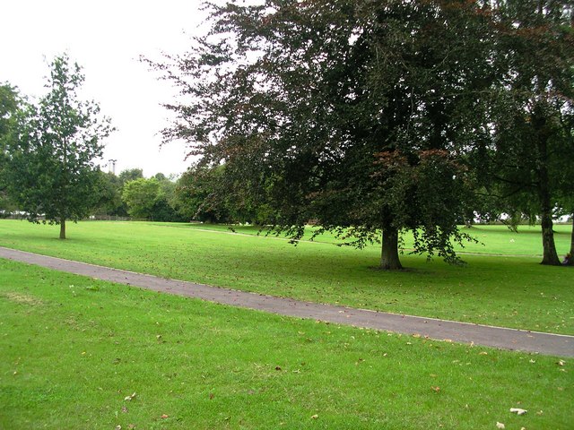 Crematorium view from NE © Damon Knight :: Geograph Britain and Ireland