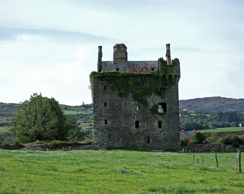 Castles of Munster: Togher, Cork © Mike Searle cc-by-sa/2.0 :: Geograph ...