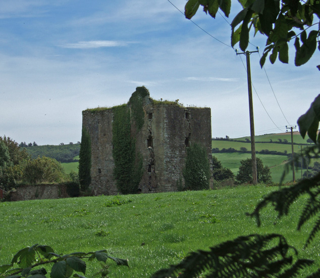 Ballinoroher Castle (1)