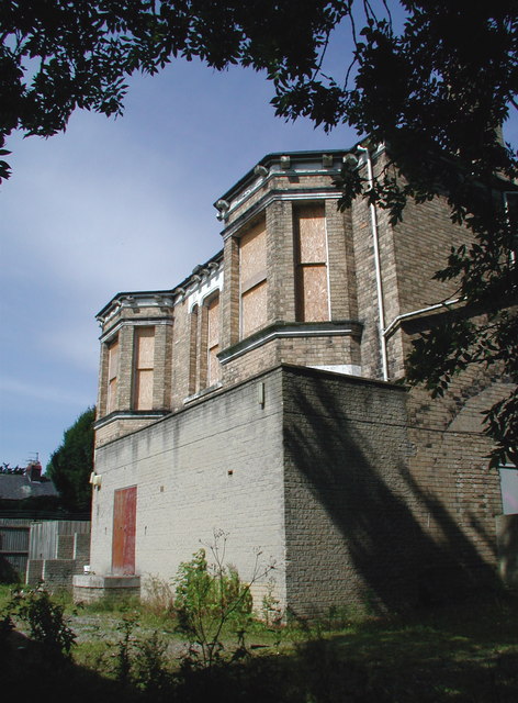 The Lawns Club, Sutton on Hull