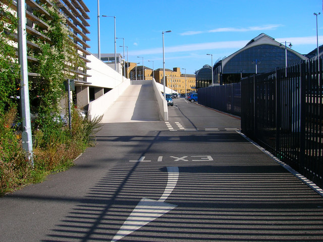 car parking at brighton train station