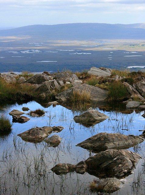 Small pool on the eastern shoulder of Ben Derryclare