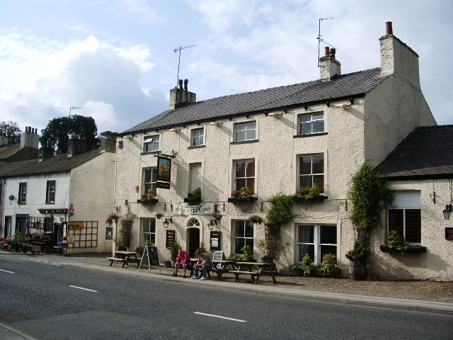 The White Bull, Main Street, Gisburn © Alexander P Kapp cc-by-sa/2.0 ...