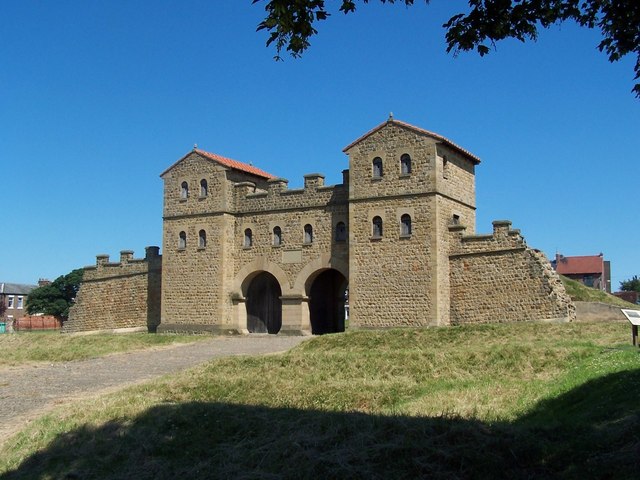 Reconstructed Gatehouse - Arbeia Roman... © R J McNaughton cc-by-sa/2.0 ...