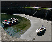 SM8132 : Porthgain harbour by Chris Gunns