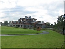O0537 : Luttrellstown Golf Club House by Harold Strong