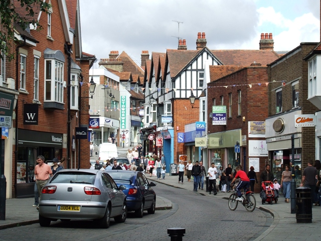 South Street © Thomas Nugent cc-by-sa/2.0 :: Geograph Britain and Ireland